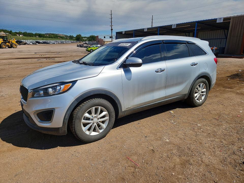 KIA SORENTO 2016 with VIN 5XYPGDA37GG034662 - Photo from auction