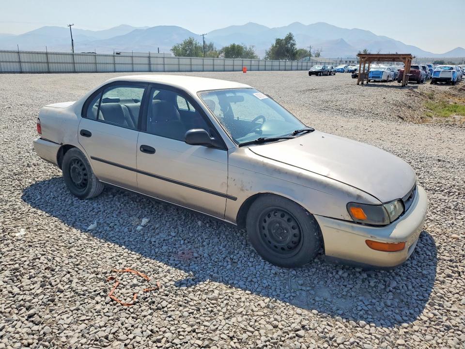 Photo 4 from auction – 1994 TOYOTA COROLLA with VIN 1NXAE09B6RZ204099