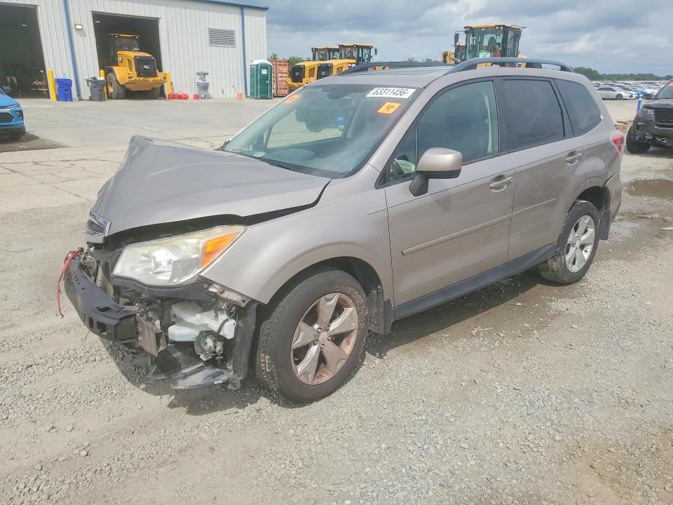 SUBARU FORESTER 2015 with VIN JF2SJAFC0FH546046 - Photo from auction