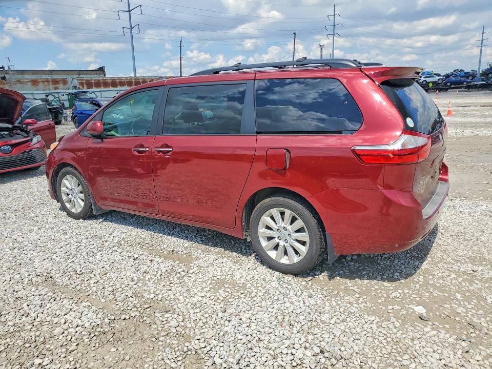 Photo 2 from auction – 2015 TOYOTA SIENNA with VIN 5TDDK3DC0FS102518