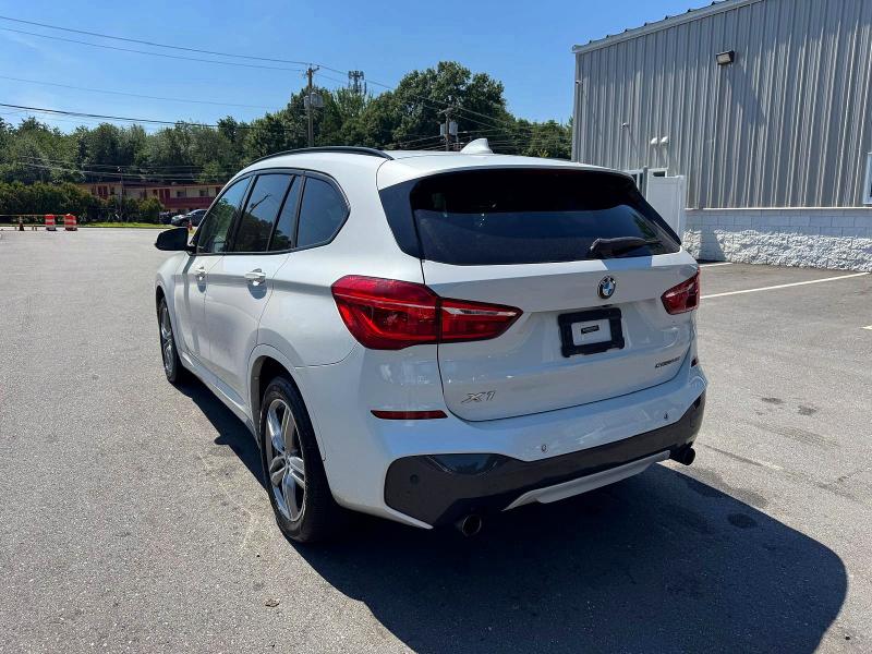 Photo 2 from auction – 2018 BMW X1 with VIN WBXHU7C33J5L09376
