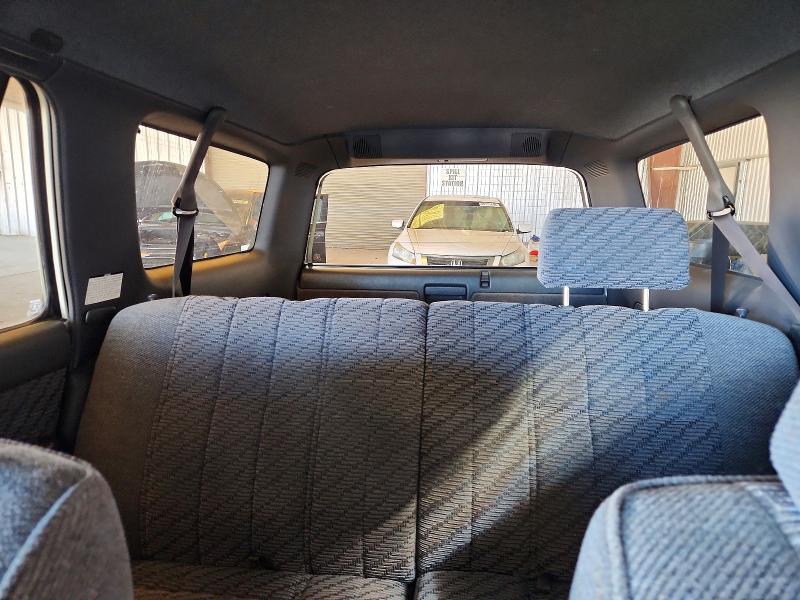 Photo 10 from auction – 1995 TOYOTA 4RUNNER with VIN JT3VN39W8S0172378