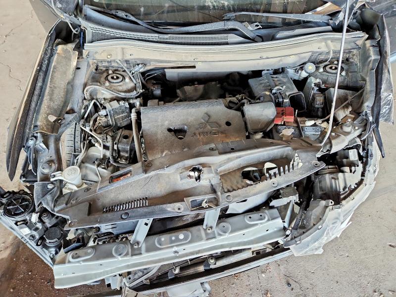 Photo 11 from auction – 2020 MITSUBISHI OUTLANDER with VIN JA4AD3A34LZ048114