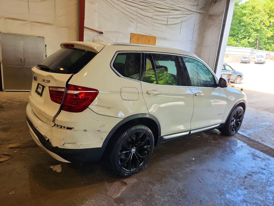 Photo 3 from auction – 2015 BMW X3 with VIN 5UXWX7C52F0K31351