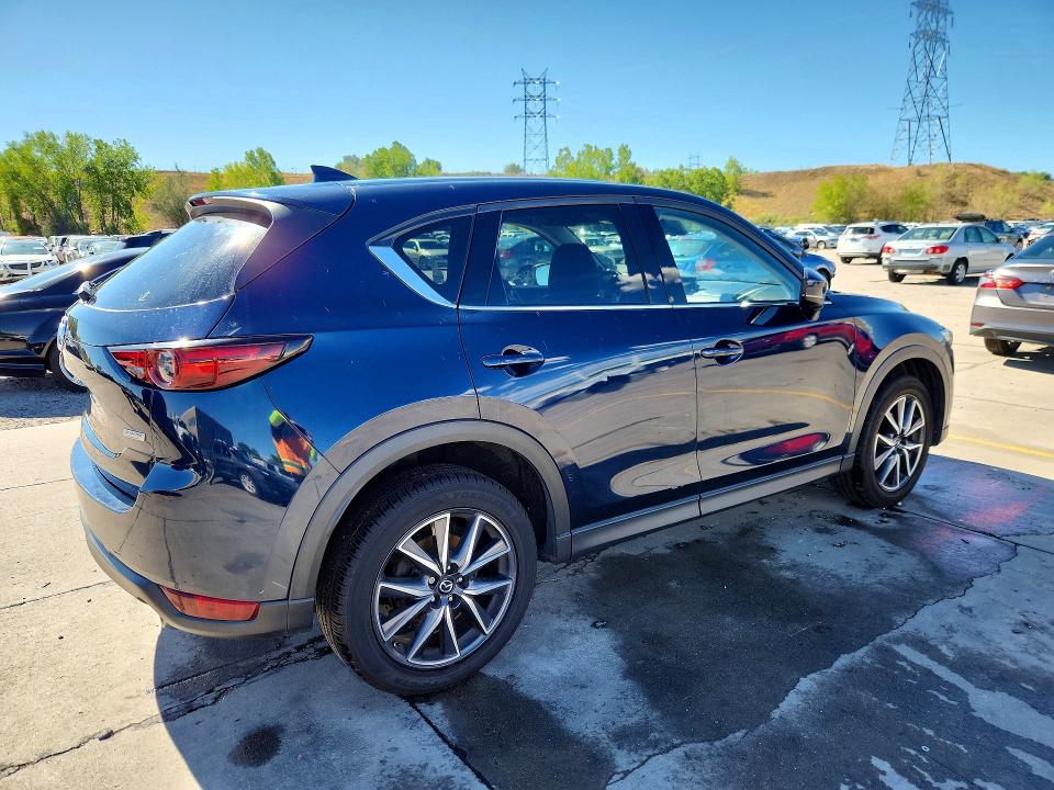 Photo 3 from auction – 2017 MAZDA CX-5 with VIN JM3KFBDL9H0188673