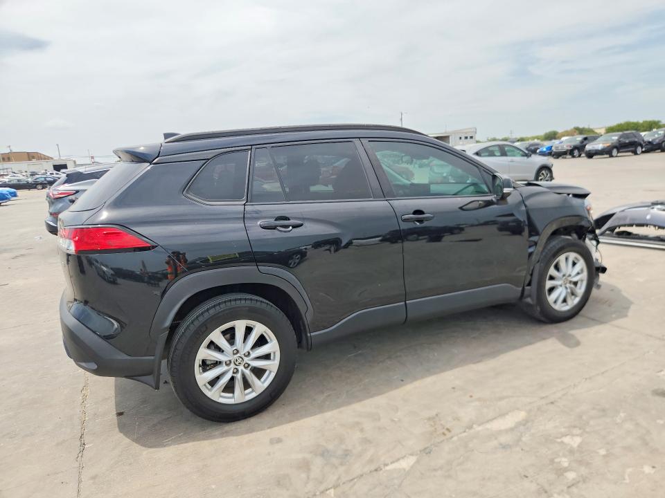 Снимка 3 от търг – 2023 TOYOTA COROLLA CROSS с VIN 7MUCAAAGXPV070145
