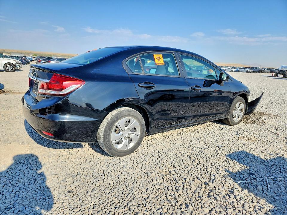 Photo 3 from auction – 2014 HONDA CIVIC with VIN 19XFB2F53EE224851