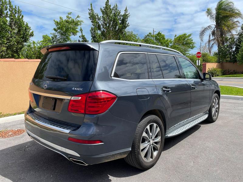 Photo 4 from auction – 2015 MERCEDES-BENZ GL with VIN 4JGDF6EE5FA598124