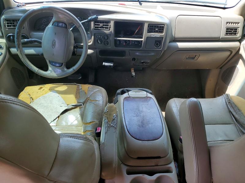 Photo 8 from auction – 2001 FORD EXCURSION with VIN 1FMNU43S01EA08579