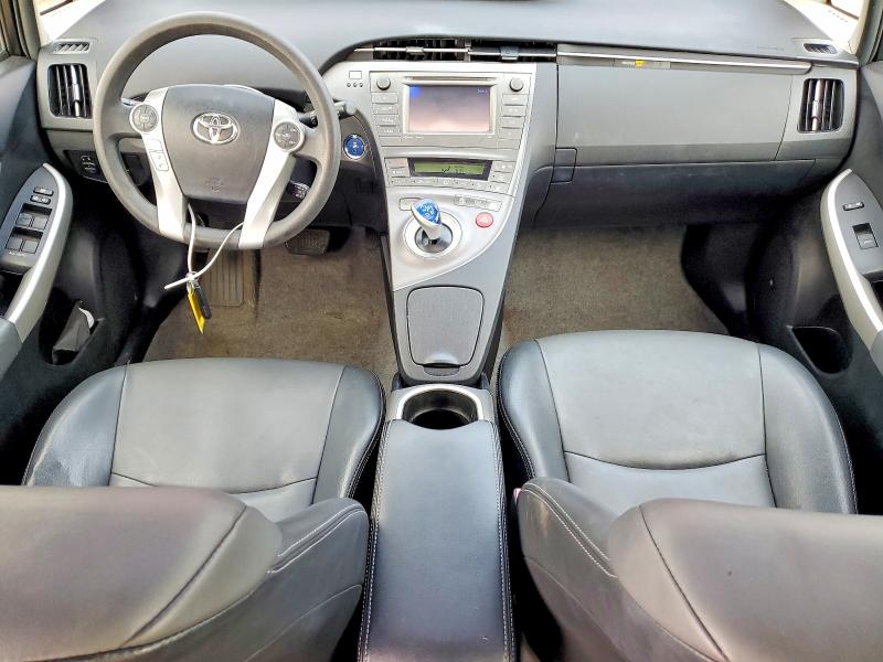 Photo 8 from auction – 2015 TOYOTA PRIUS with VIN JTDKN3DU0F0401078