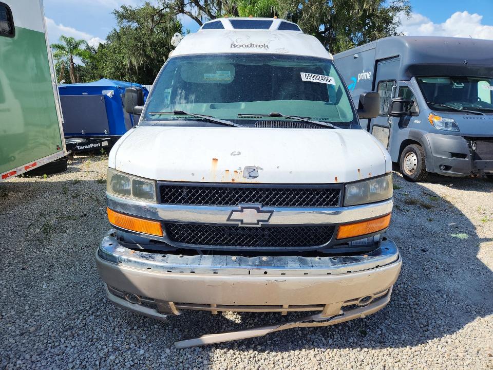 Photo 5 from auction – 2004 CHEVROLET EXPRESS G3500 with VIN 1GCHG39U241242293