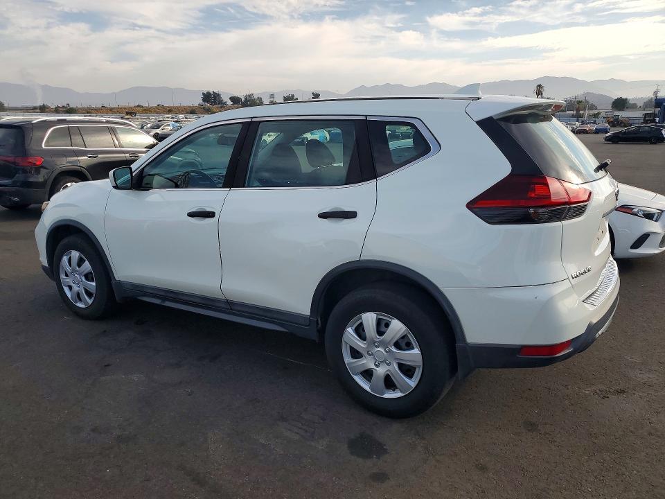 Photo 2 from auction – 2018 NISSAN ROGUE with VIN 5N1AT2MV8JC716976