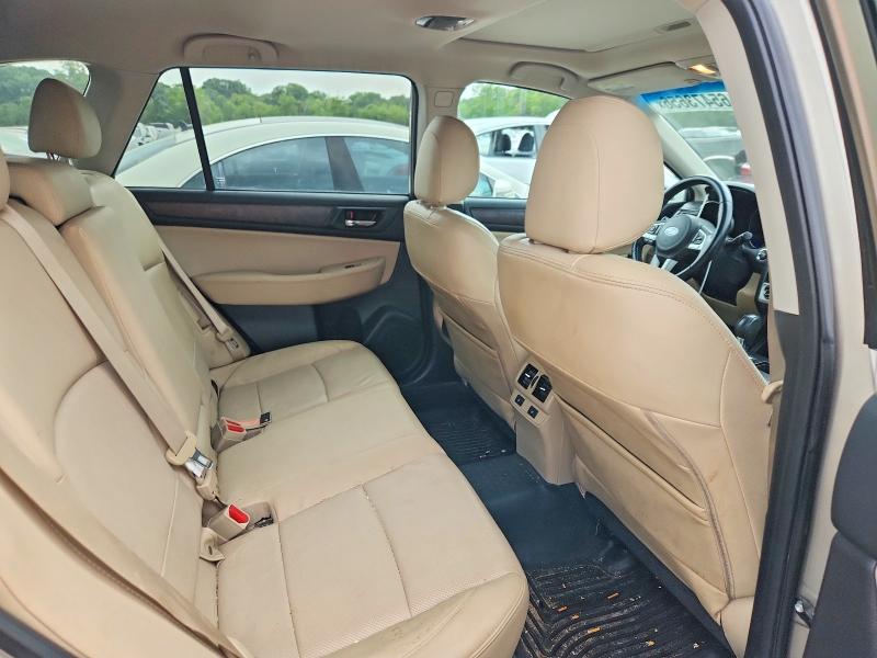Photo 10 from auction – 2015 SUBARU OUTBACK with VIN 4S4BSELC5F3287215
