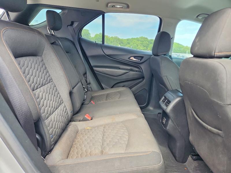 Photo 11 from auction – 2019 CHEVROLET EQUINOX with VIN 2GNAXKEV0K6235726