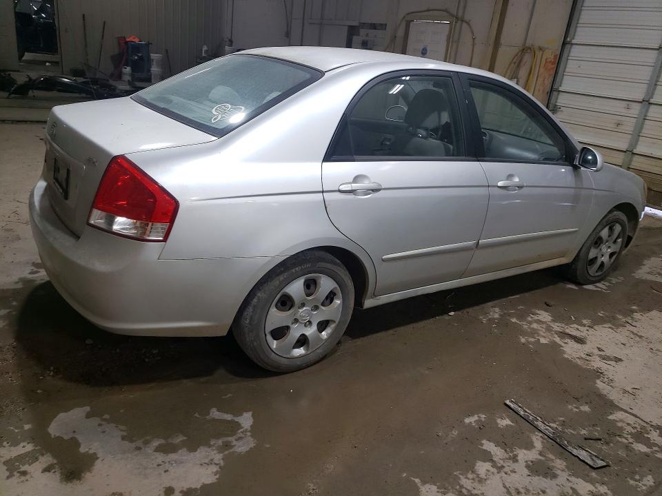 Photo 3 from auction – 2009 KIA SPECTRA with VIN KNAFE221595661064