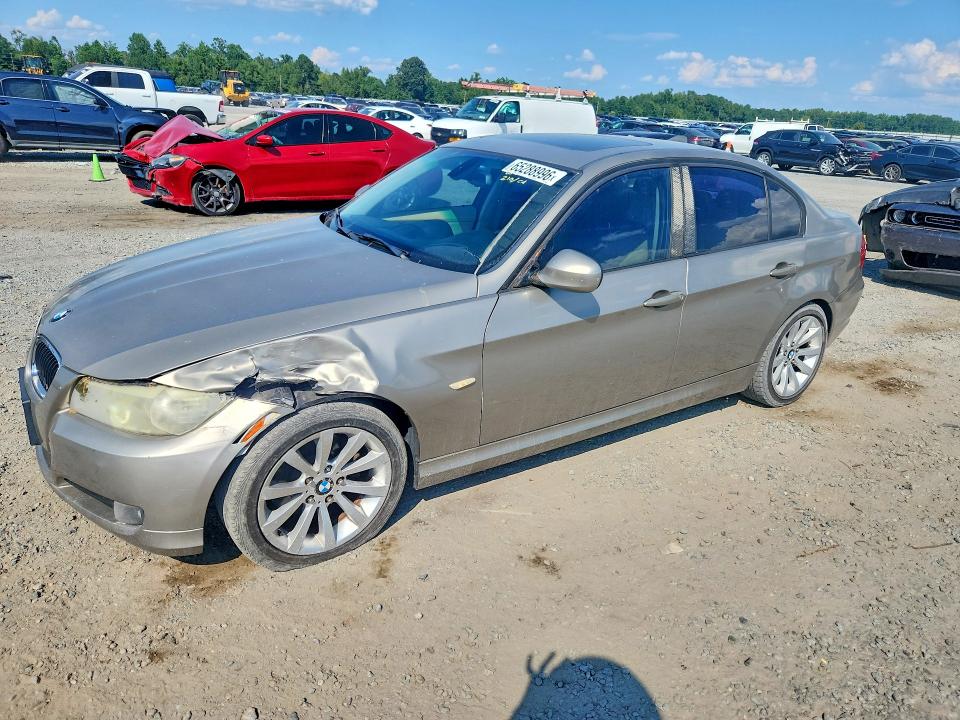 BMW 328 2011 with VIN WBAPH5C54BA446691 - Photo from auction