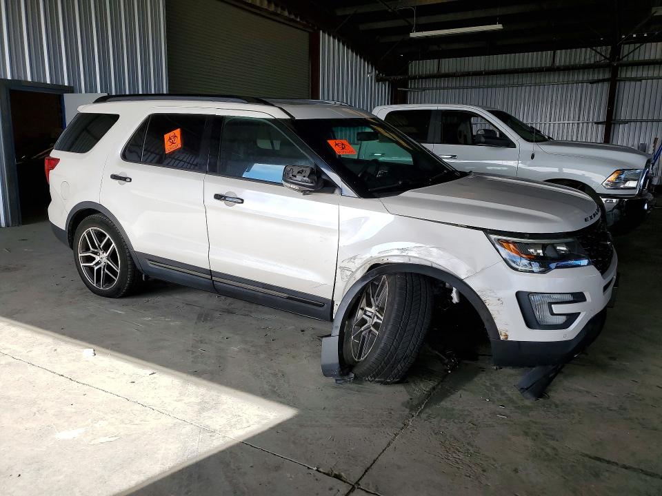 Photo 4 from auction – 2016 FORD EXPLORER with VIN 1FM5K8GT9GGD04519