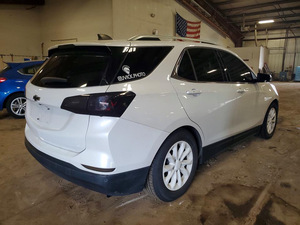 Photo 3 from auction – 2018 CHEVROLET EQUINOX with VIN 2GNAXSEV2J6226945