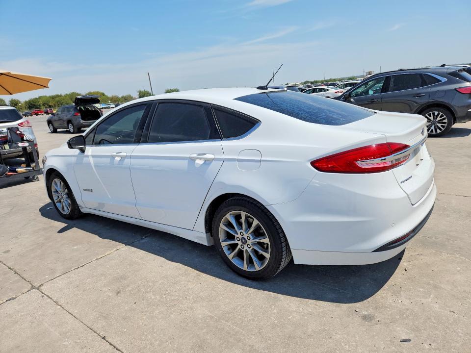 Zdjęcie 2 z aukcji – 2017 FORD FUSION z VIN 3FA6P0LU2HR264939