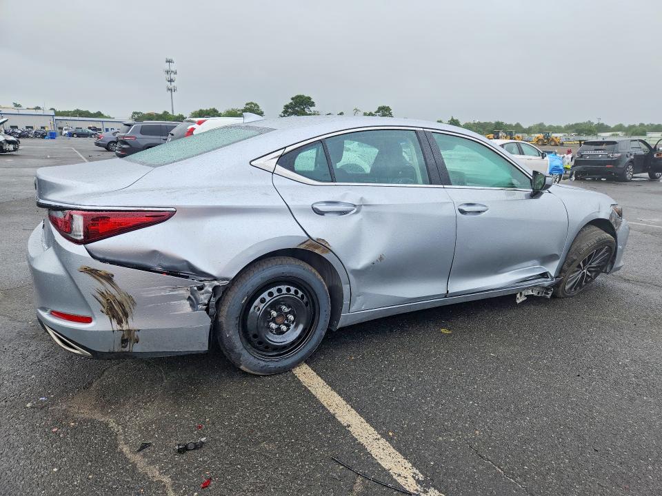 Photo 3 from auction – 2024 LEXUS ES 350 with VIN 58ADZ1B19RU184870