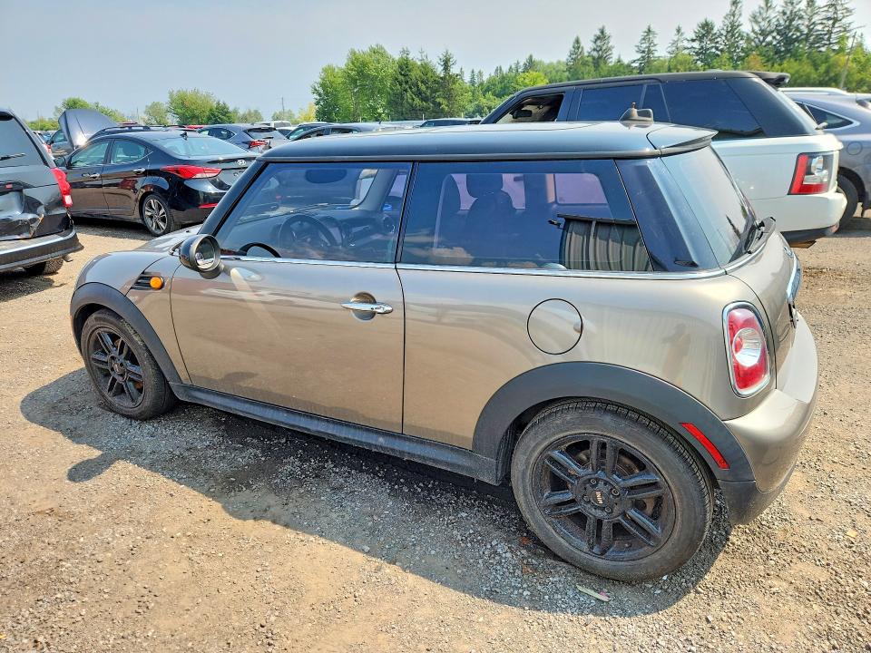 Photo 2 from auction – 2013 MINI COOPER with VIN WMWSU3C50DT678156