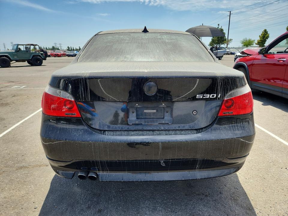 Photo 6 from auction – 2006 BMW 530 with VIN WBANE73526CM33380