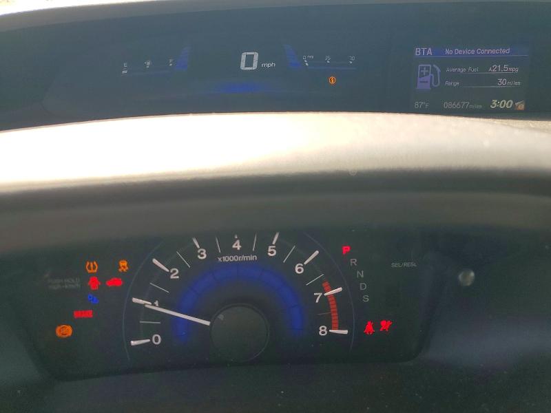 Photo 9 from auction – 2015 HONDA CIVIC with VIN 2HGFG3B08FH522174