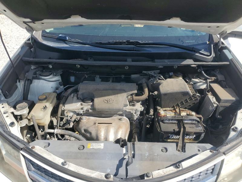 Photo 12 from auction – 2015 TOYOTA RAV4 with VIN 2T3DFREV1FW383847