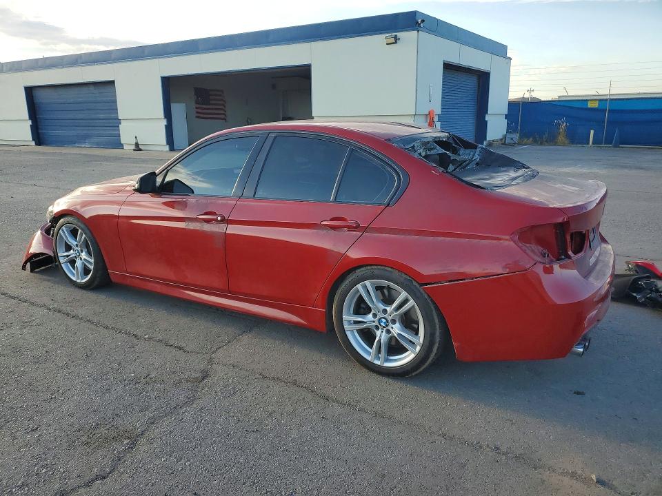 Фото 2 с аукциона – 2017 BMW 330 с VIN WBA8B9C55HK676241
