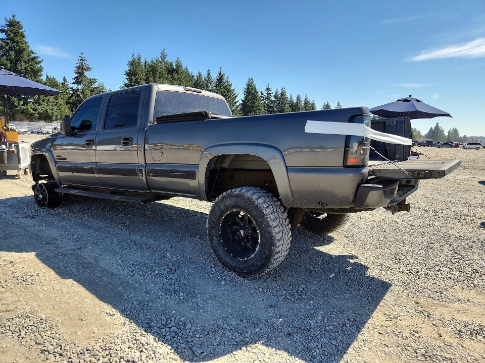 Photo 2 from auction – 2002 CHEVROLET SILVERADO with VIN 1GCHK23102F207470