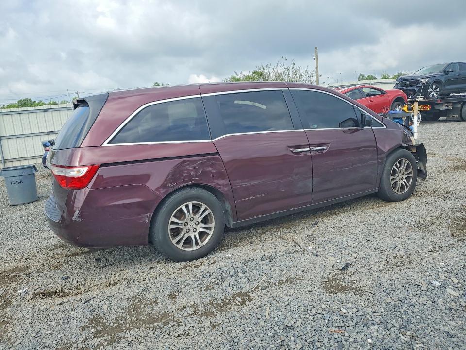 Photo 3 from auction – 2011 HONDA ODYSSEY with VIN 5FNRL5H6XBB093960