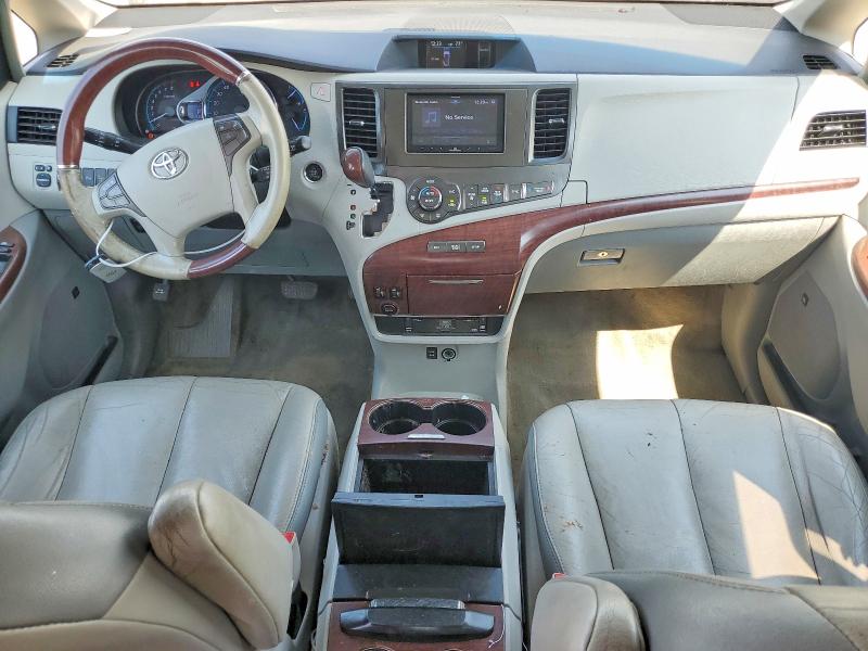 Photo 8 from auction – 2013 TOYOTA SIENNA with VIN 5TDDK3DC7DS056179