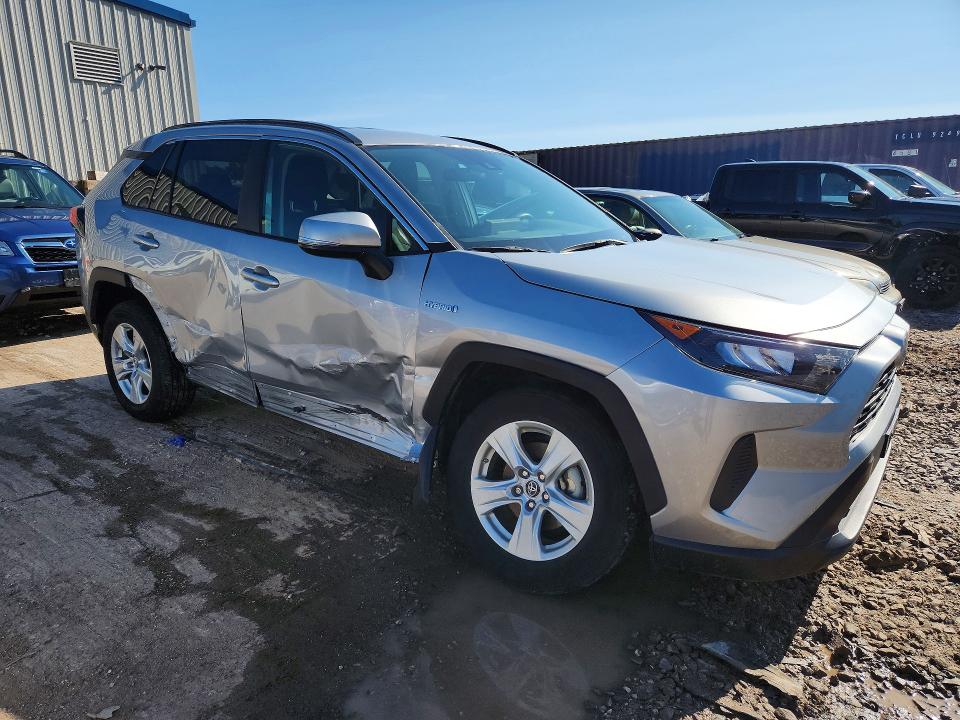 Photo 4 from auction – 2021 TOYOTA RAV4 with VIN 2T3M6RFV6MW009682