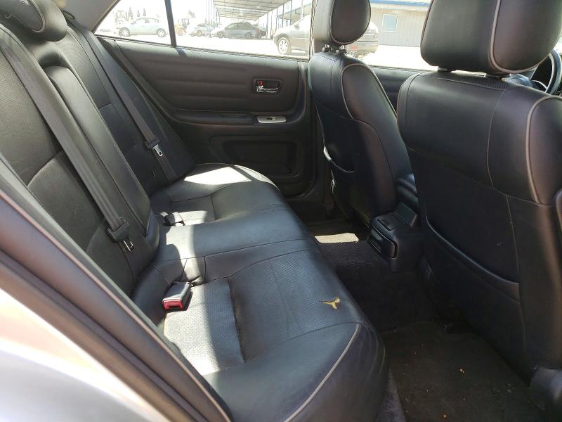 Photo 10 from auction – 2004 LEXUS IS with VIN JTHBD192340091521