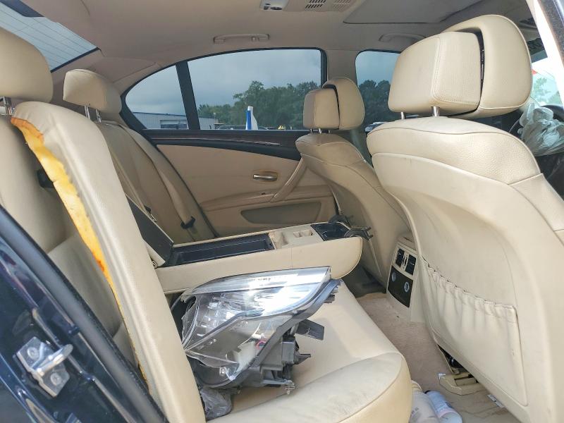 Photo 10 from auction – 2010 BMW 528 with VIN WBANV1C55AC158030