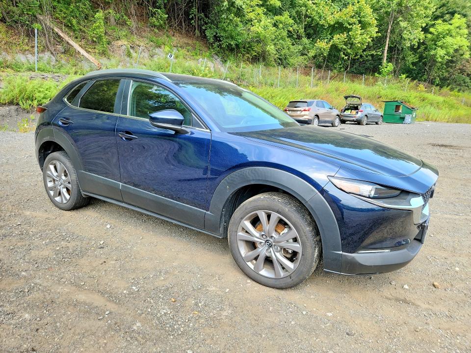 Photo 4 from auction – 2022 MAZDA CX-30 with VIN 3MVDMBBL3NM447045