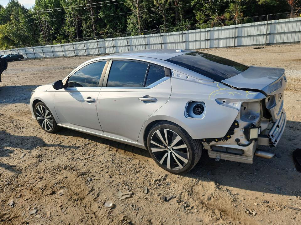 Photo 2 from auction – 2020 NISSAN ALTIMA with VIN 1N4BL4CV6LC240418