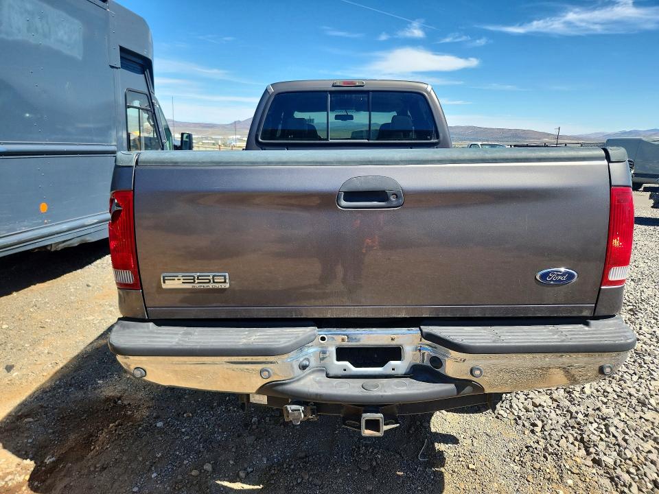 Photo 6 from auction – 2006 FORD F350 with VIN 1FTWW31P16EC69268