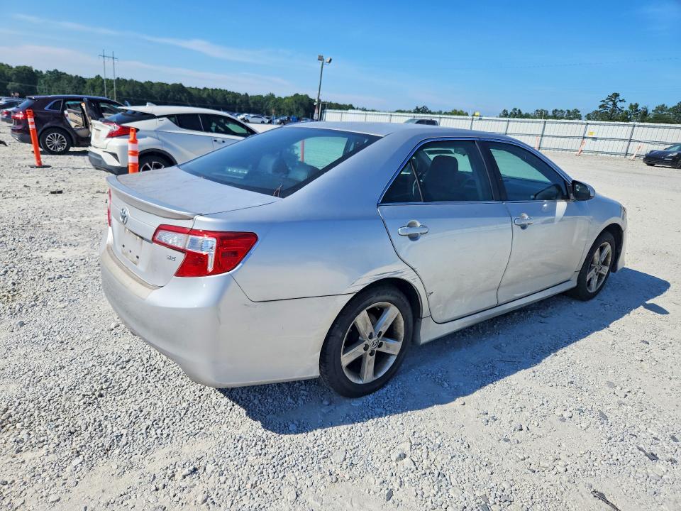 Photo 3 from auction – 2014 TOYOTA CAMRY with VIN 4T1BF1FK5EU360107