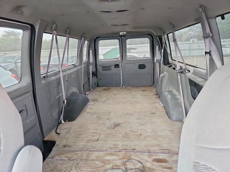 Фото 10 с аукциона – 1998 FORD ECONOLINE с VIN 1FBSS31S8WHA80134