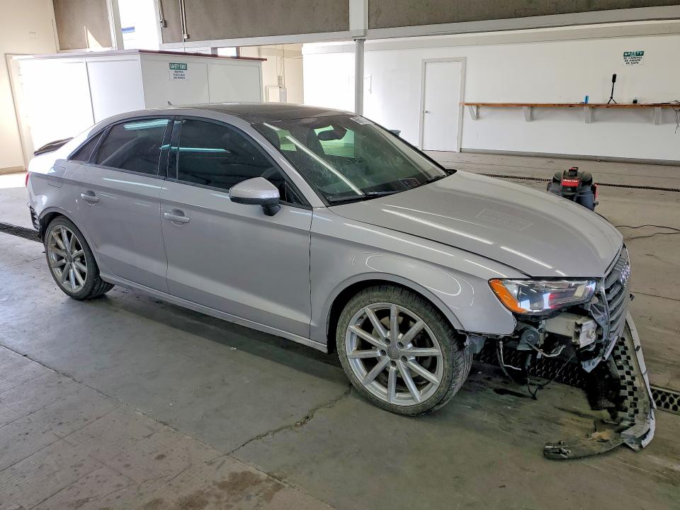 Photo 4 from auction – 2015 AUDI A3 with VIN WAUBFGFF6F1048534