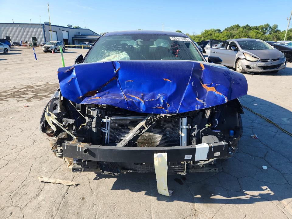 Photo 5 from auction – 2023 HYUNDAI ELANTRA with VIN KMHLR4AF3PU476044