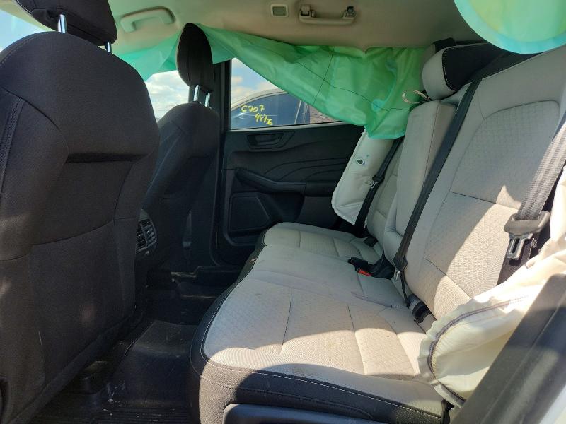 Photo 10 from auction – 2024 FORD ESCAPE with VIN 1FMCU9GN5RUA15280