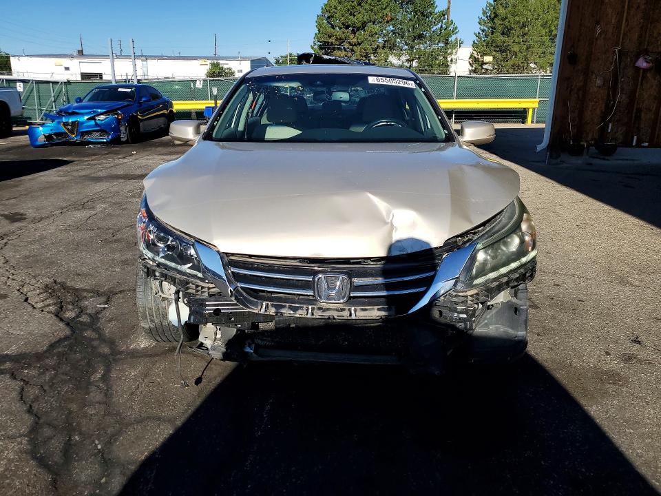 Photo 5 from auction – 2013 HONDA ACCORD with VIN 1HGCR3F87DA040725