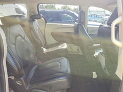 Photo 11 from auction – 2020 CHRYSLER PACIFICA with VIN 2C4RC1BG8LR139057