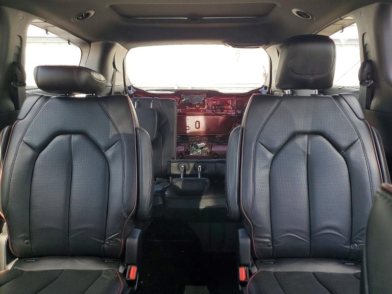 Photo 10 from auction – 2020 CHRYSLER PACIFICA with VIN 2C4RC1GG6LR101593