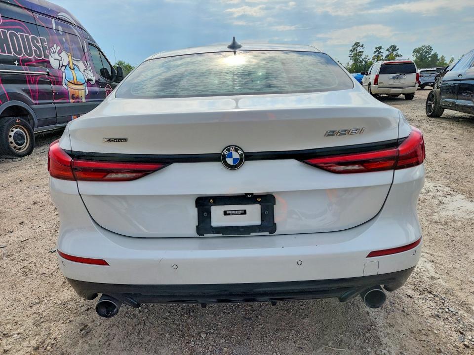 Photo 6 from auction – 2021 BMW 228XI with VIN WBA73AK04M7G72293