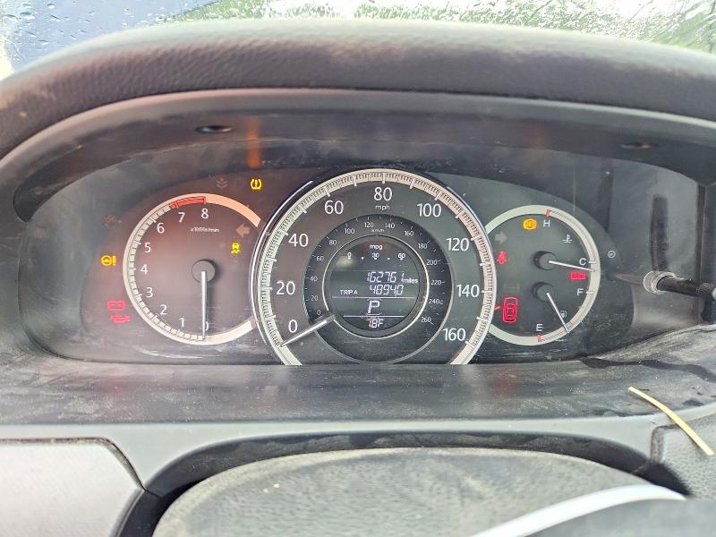 Photo 9 from auction – 2015 HONDA ACCORD with VIN 1HGCR2F32FA177637