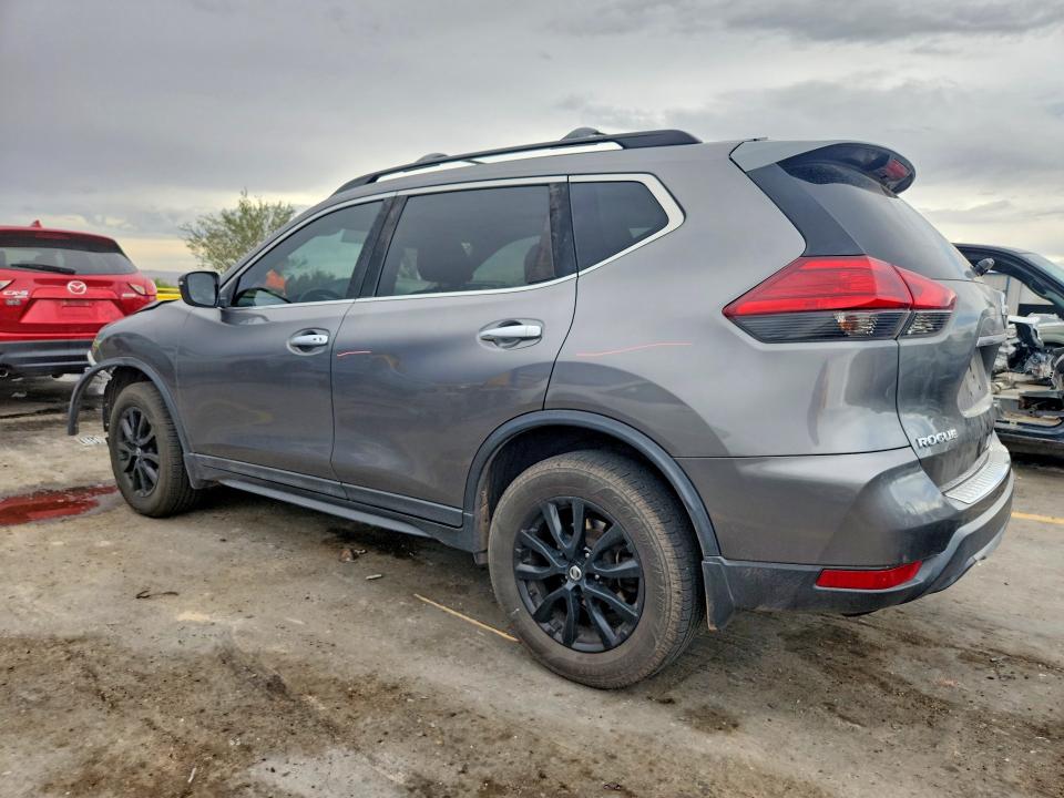 Photo 2 from auction – 2017 NISSAN ROGUE with VIN 5N1AT2MV6HC805374