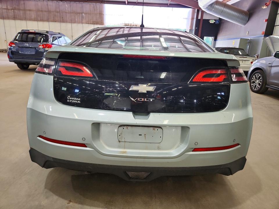 Photo 6 from auction – 2011 CHEVROLET VOLT with VIN 1G1RD6E42BU103158